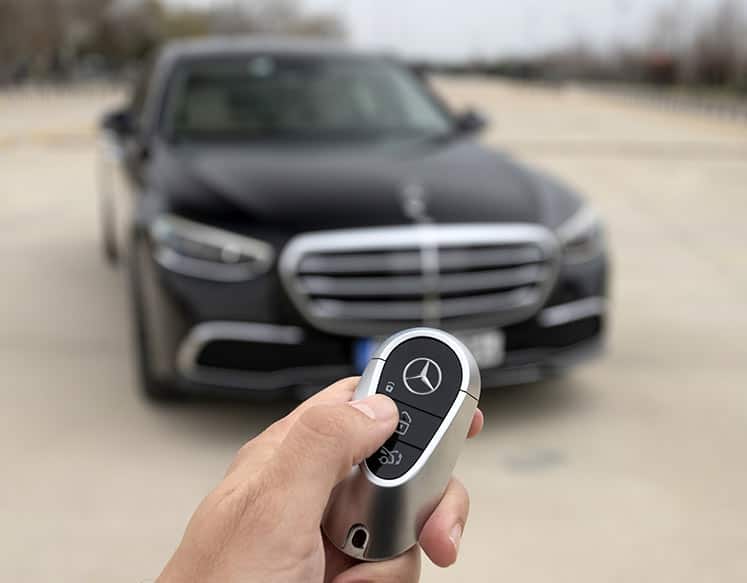 How to Change the Battery in Your Mercedes-Benz Key Fob