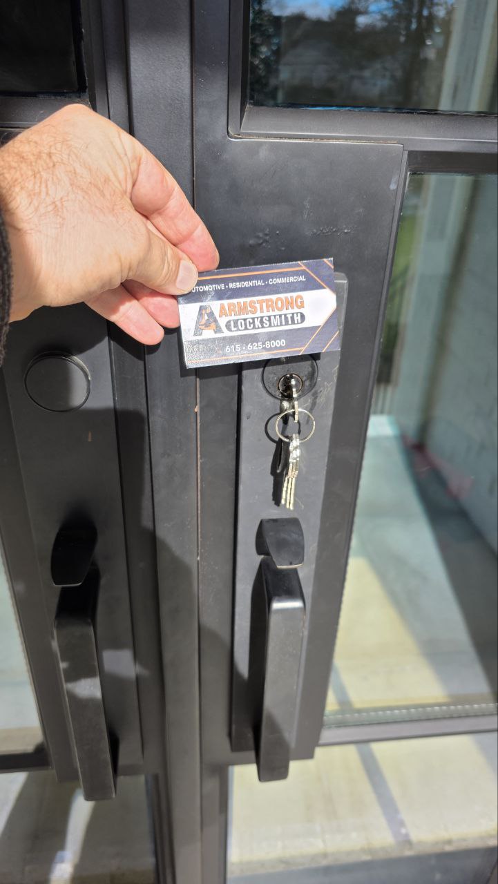 Commercial glass storefront mortise cylinder rekey in East Nashville