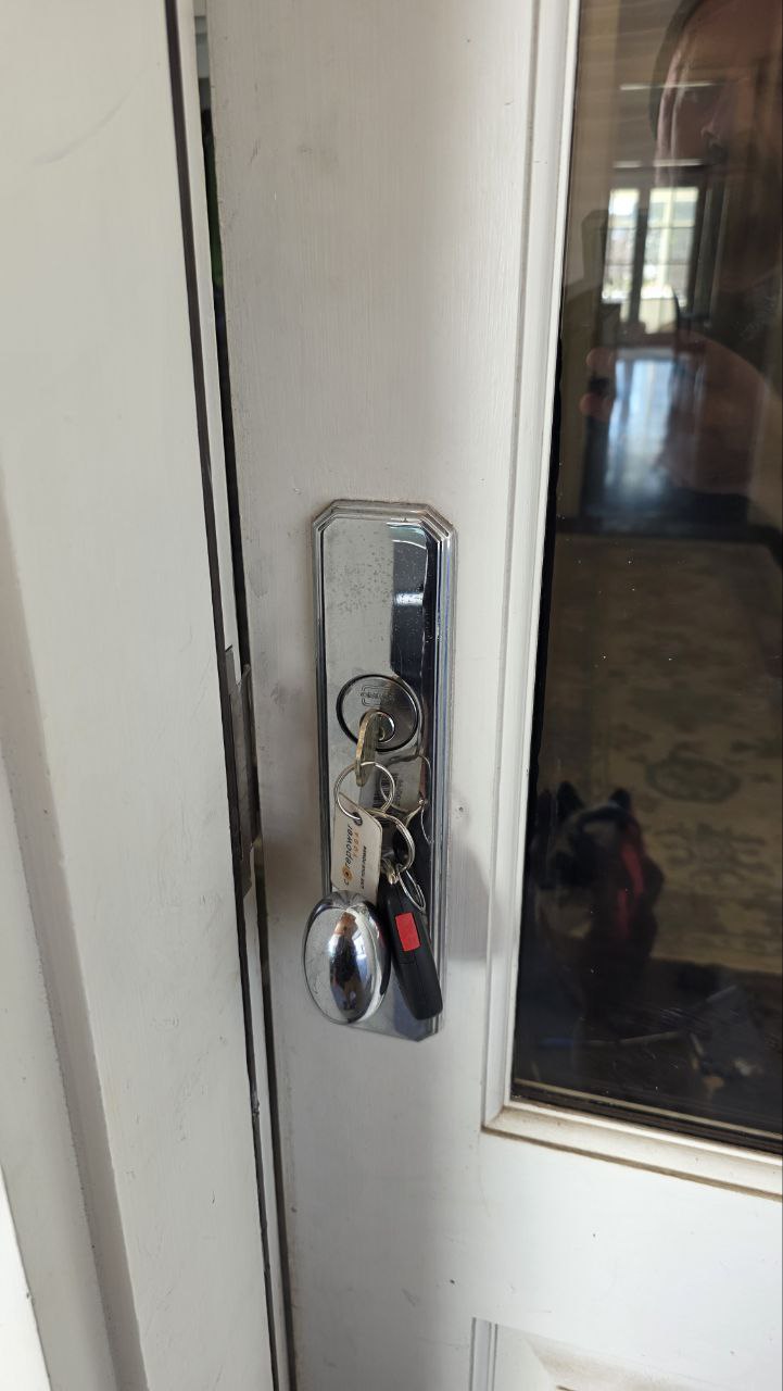 Residential mortise lock repaired and rekeyed after